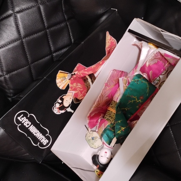 Shuangmin Craft Japanese Geisha Doll - Picture 10 of 10